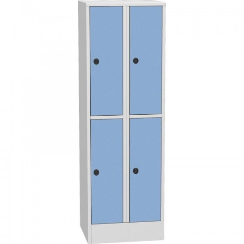 Horisontaalselt jagatav garderoob kompaktlaminaatukstega