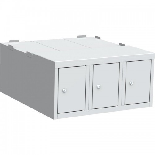 Garderoobi all olev aluskast