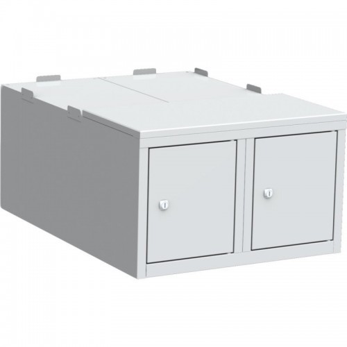 Garderoobi all olev aluskast