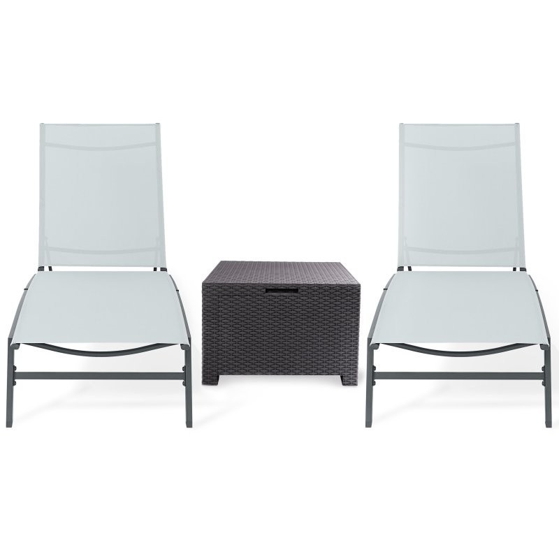 Päevitustoolide komplekt 2 tk sobiva külglaua padjaga